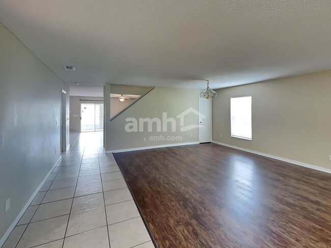 Foto del edificio - 850 Woodvale St