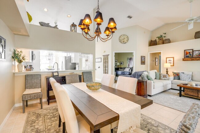 Foto del edificio - 16174 Kelly Woods Dr