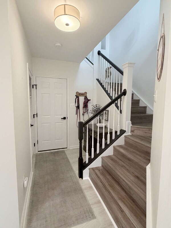 Photo - 978 Harrison Cir House