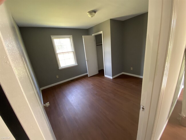Building Photo - 4 br, 2 bath House - 700 Mayfield Road