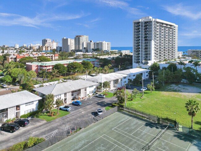 Foto del edificio - 3209 Colony Club Rd