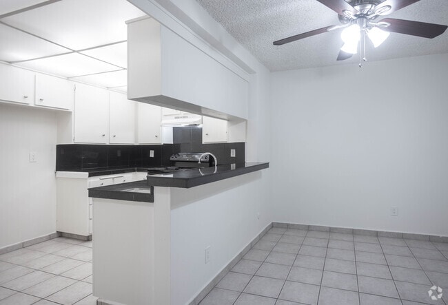 Interior Photo - Green Valley Circle Apartments