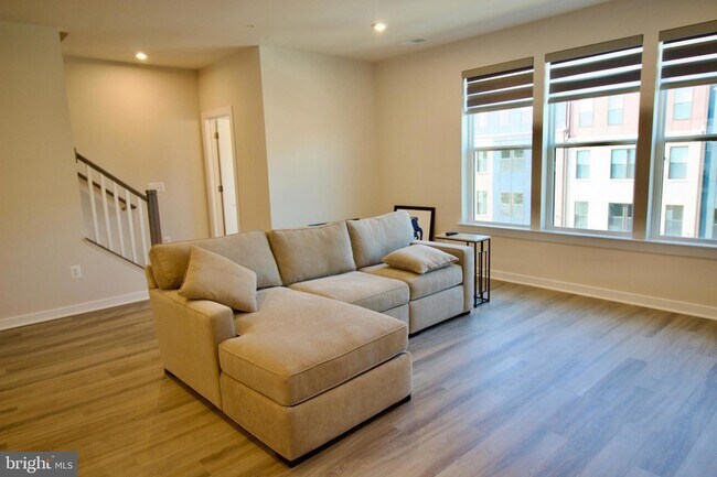 Foto del edificio - 4619 Olivine Dr