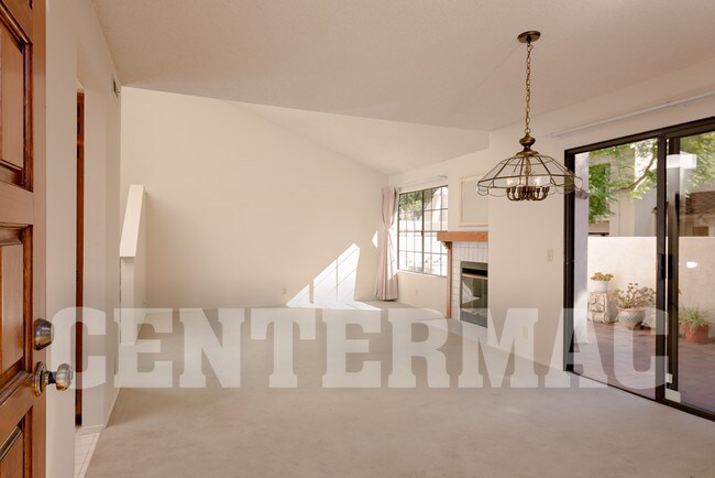 Building Photo - 7634 Palmilla Dr