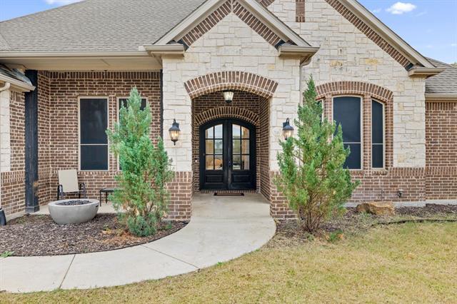 Building Photo - 251 Hlavek Rd