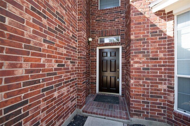 Foto del edificio - 5811 Hatfield Glen Dr