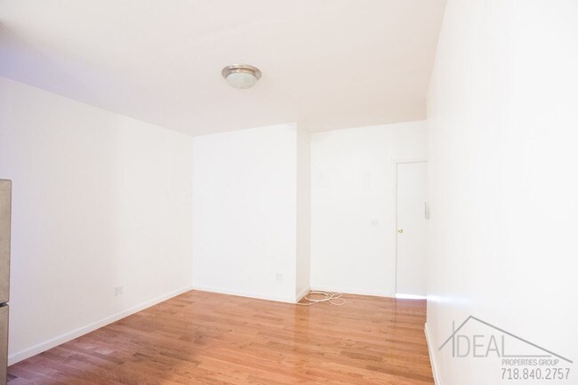 Foto del edificio - Awesome 2BR in the Heart of Park Slope!