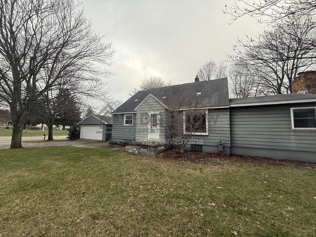 Foto del edificio - 1585 Wilson Ave SW