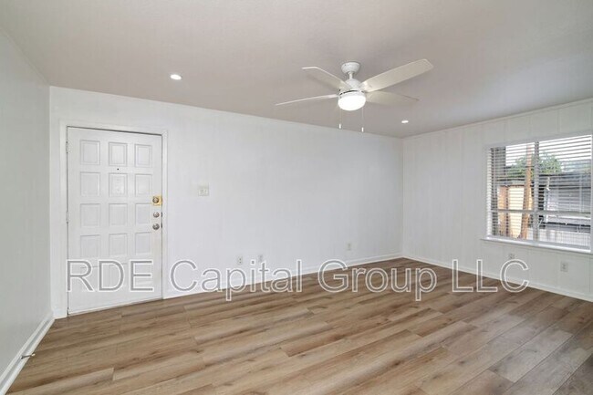 Foto del edificio - 2816 Throckmorton St