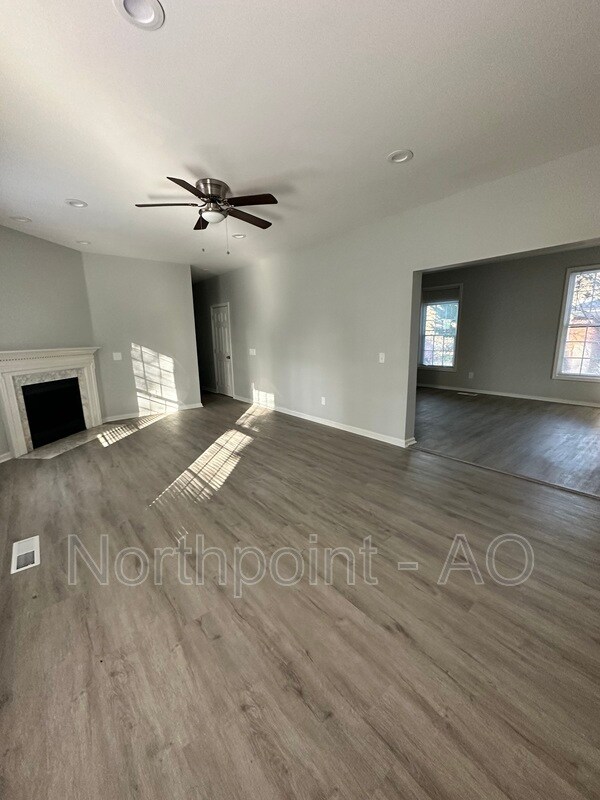 Building Photo - 2175 Fairburn Rd SW