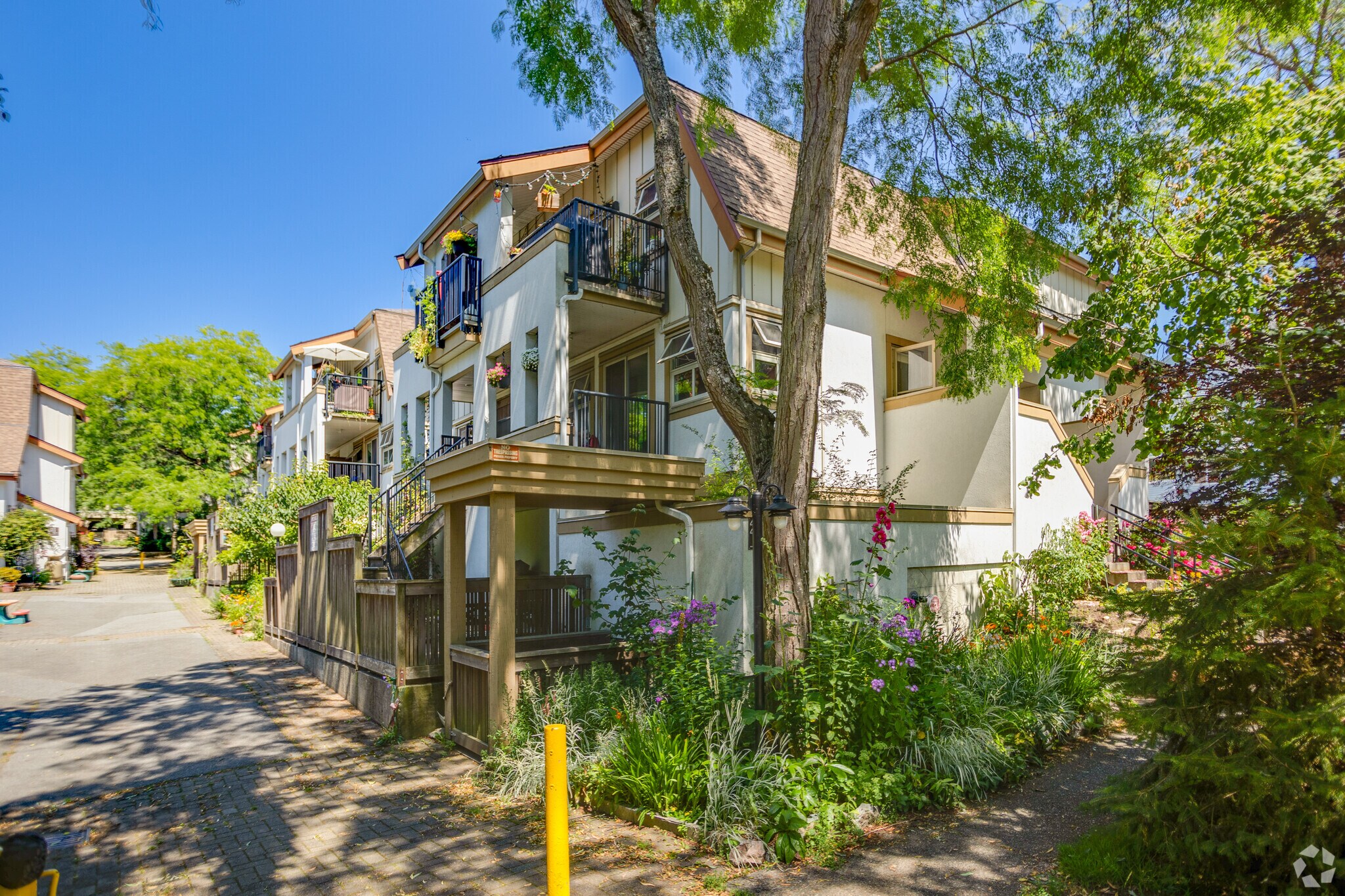 Marine Court Co-op Housing Association