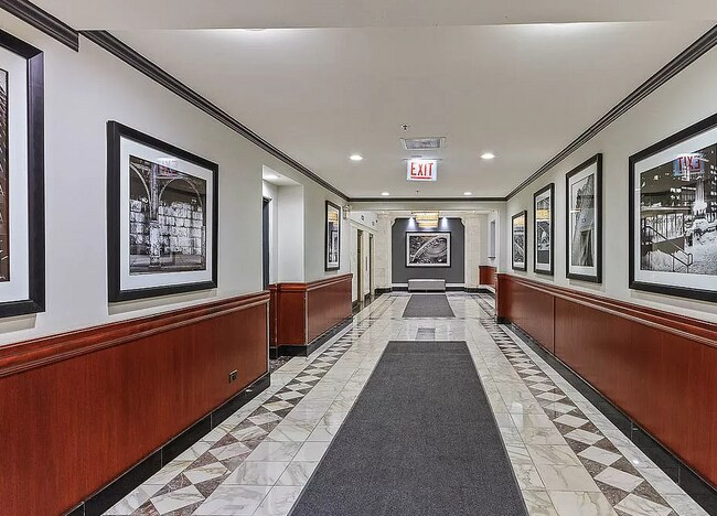 Foto del edificio - 40 E 9th St