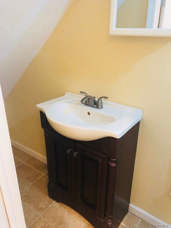 Foto del edificio - 136-27 219th St