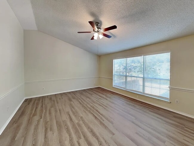 Foto del edificio - 506 Blair Meadow Dr