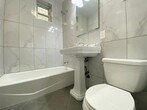 Primary Photo - Beautiful & Attractive Apartment In Astoria