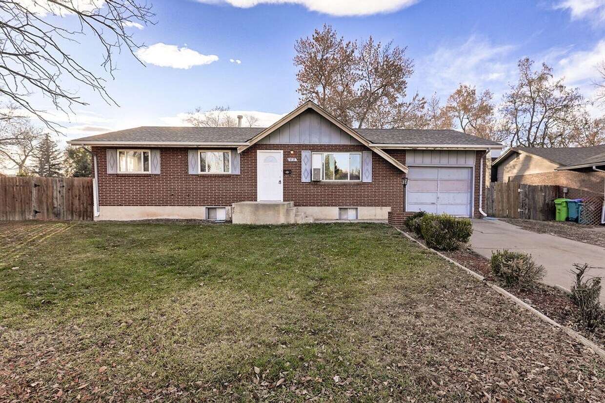 Foto principal - 5 Bedroom Ranch in Fort Collins
