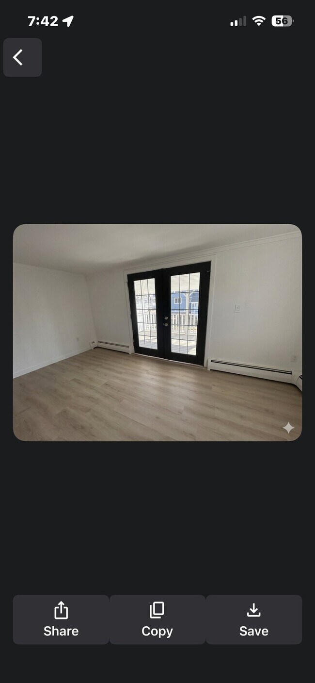 Foto del edificio - 85 Cosey Beach Ave