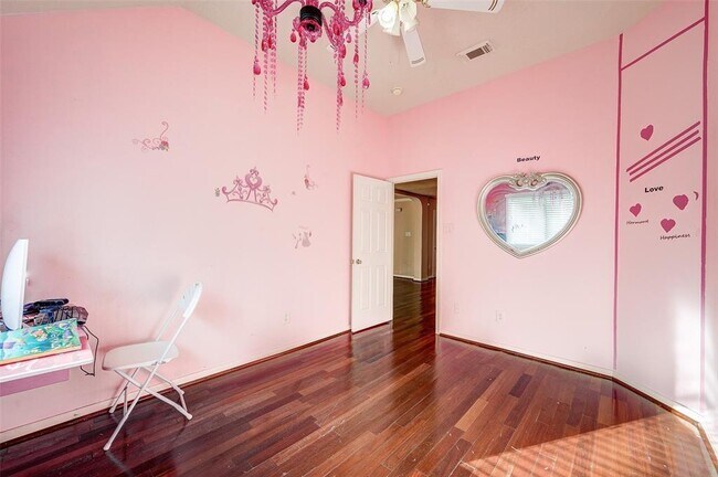Building Photo - 16338 Mellow Oaks Ln