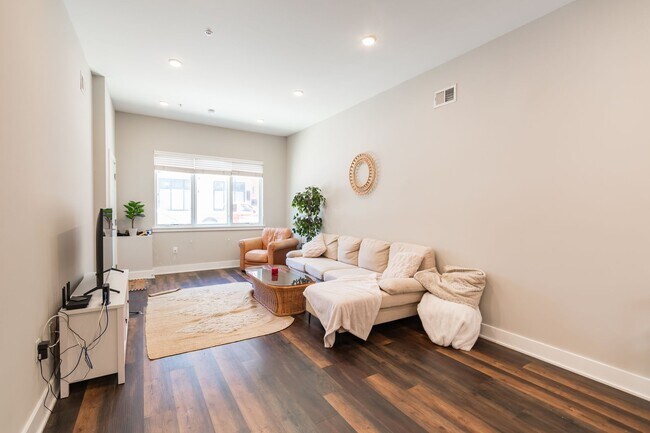 Foto del edificio - 711 N 16th St
