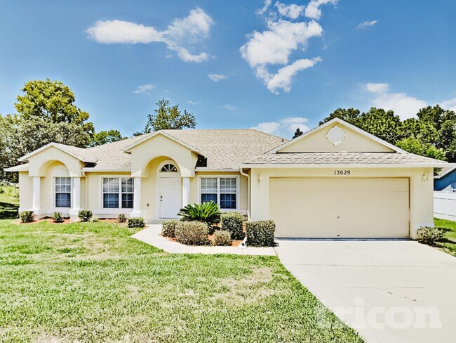 Foto del edificio - 13029 Centennial St