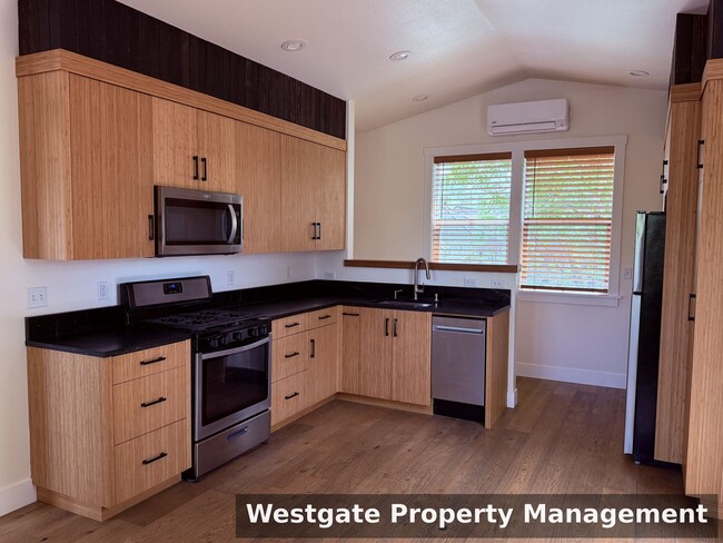 Foto del edificio - 220 Payran St