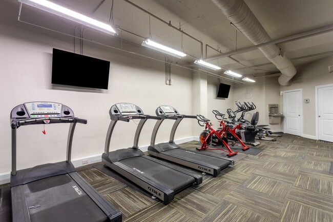 24-Hour Fitness Center - 500 Fifth Apartments