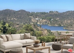 Building Photo - 1743 Stone Canyon Rd