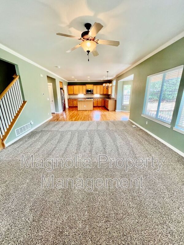 Foto del edificio - 9539 Pinebrook Way