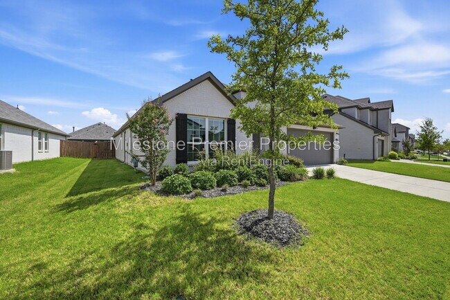 Building Photo - 425 Hoot Owl Hl