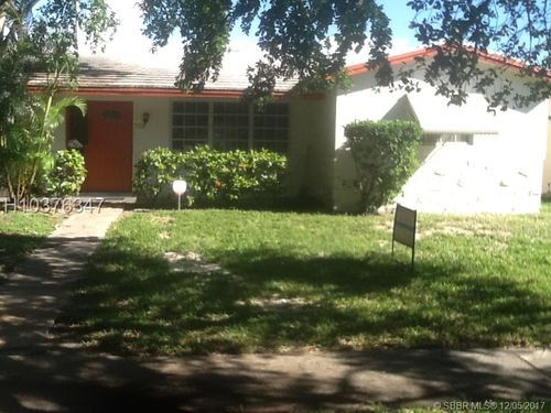 Primary Photo - 753 N Highland Dr
