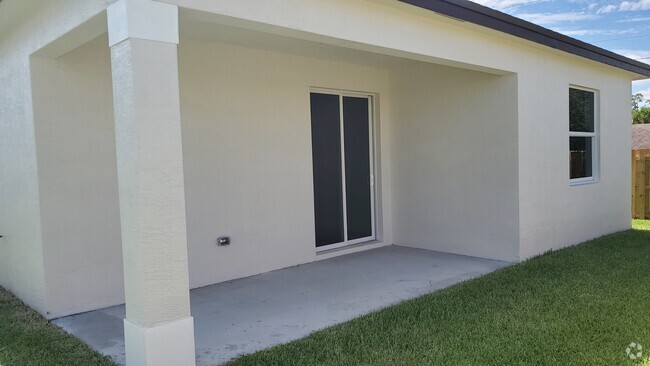 Building Photo - 61 Marie Dr