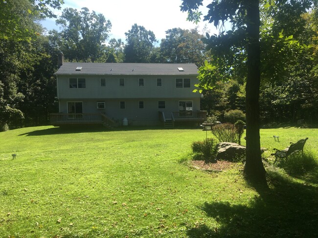 Building Photo - 171 Scotchtown Collabar Rd