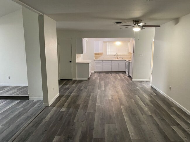 Building Photo - 2609 Auburn Ct