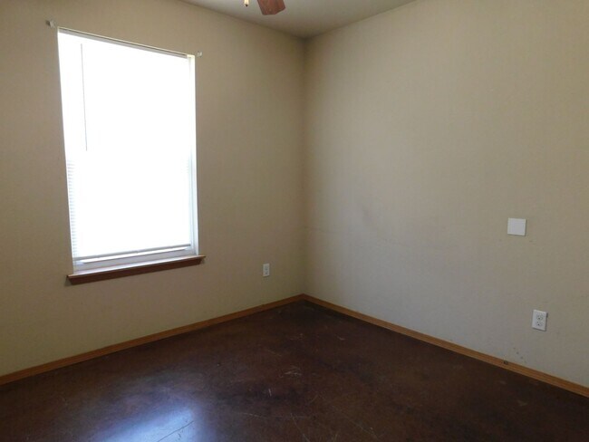 Foto del edificio - 1500 N Greenwood Ave