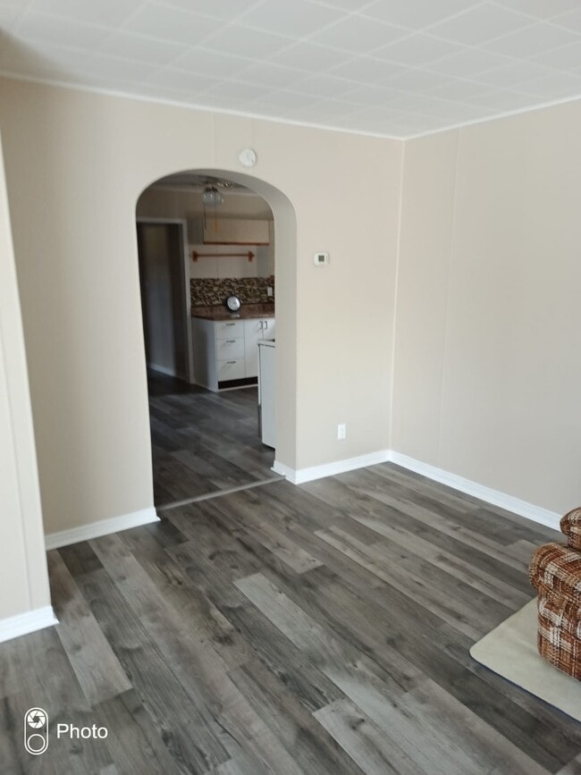 Building Photo - 2 Bed / 1 Bath Home for Rent – $1,899/mont...