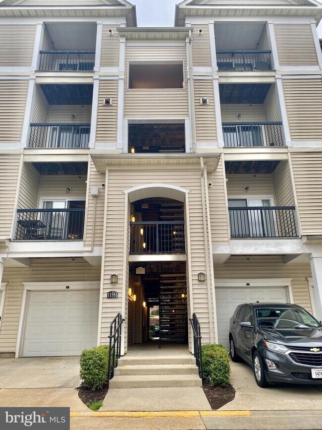 Foto del edificio - 11351 Aristotle Dr