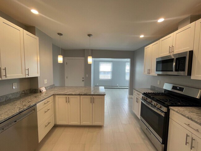 Foto del edificio - 356 Somerville Ave