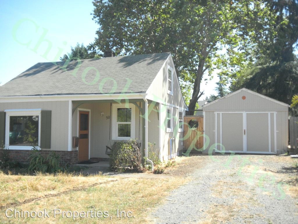 Primary Photo - 2 br, 1 bath House - 50 E 31st Ave