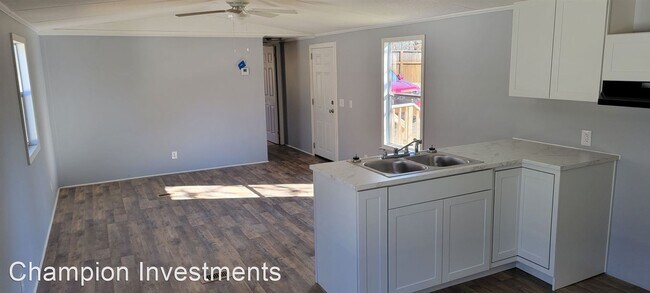Building Photo - 2 br, 2 bath House - 667 Unit 6 Webb Road