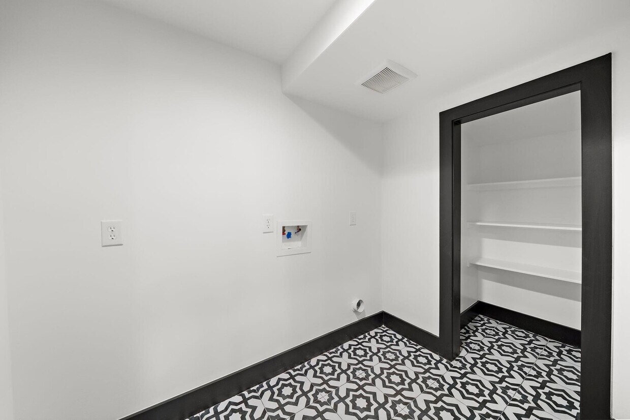 Foto del edificio - 113 Delmar St