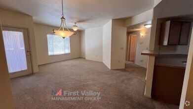 Building Photo - 3650 Morningstar Dr