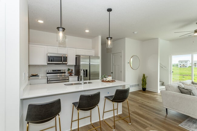 Foto del edificio - 3105 Bracken Pl