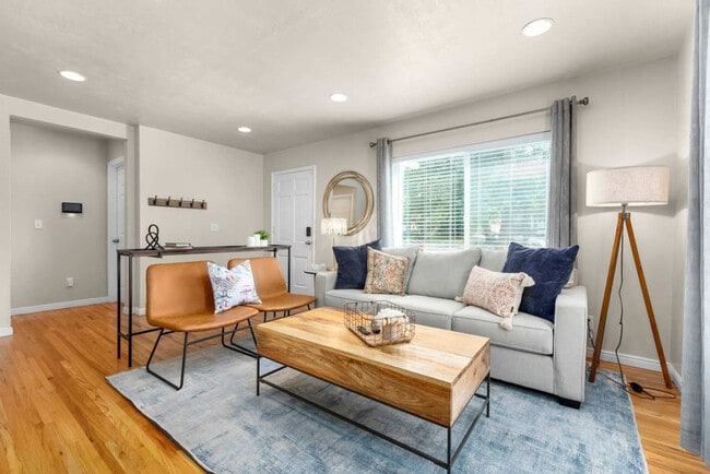 Building Photo - 2978 S Imperial St