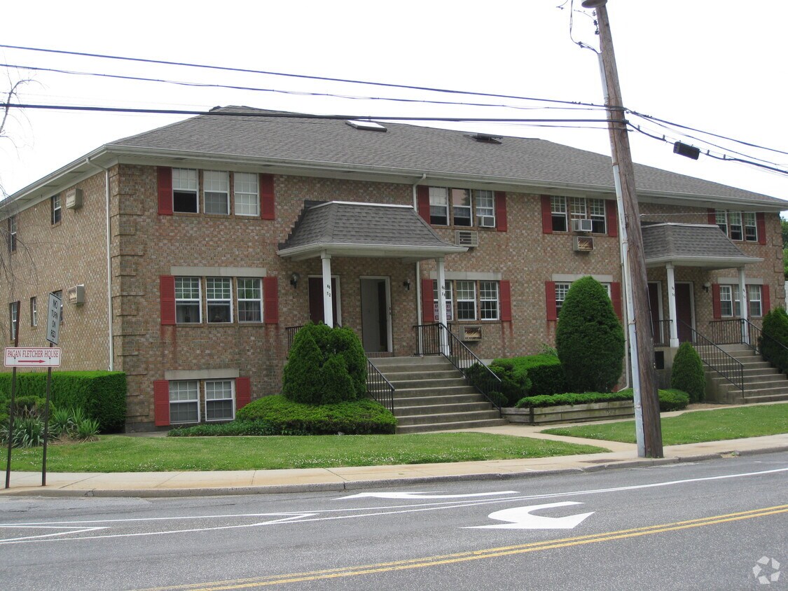 46 Hendrickson Ave, Valley Stream, NY 11580 Apartments - Valley Stream