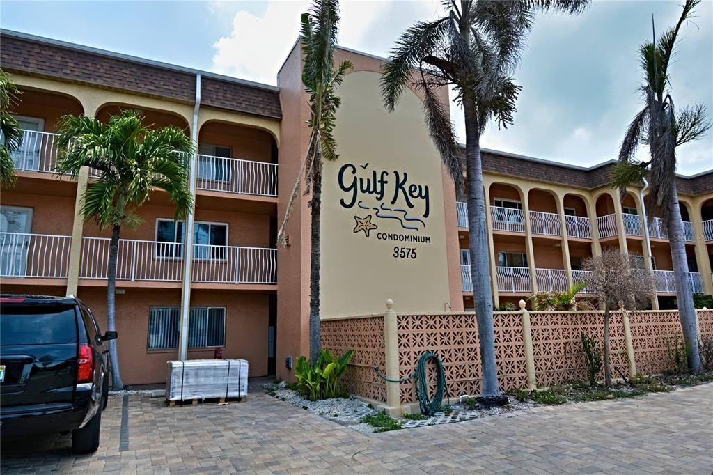 Foto principal - 3575 Gulf Blvd