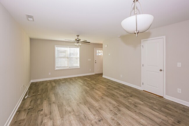 Foto del edificio - 114 Rowan St