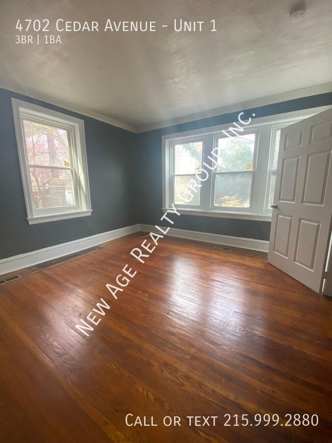 Building Photo - Three bedroom apartment available at 47th ...