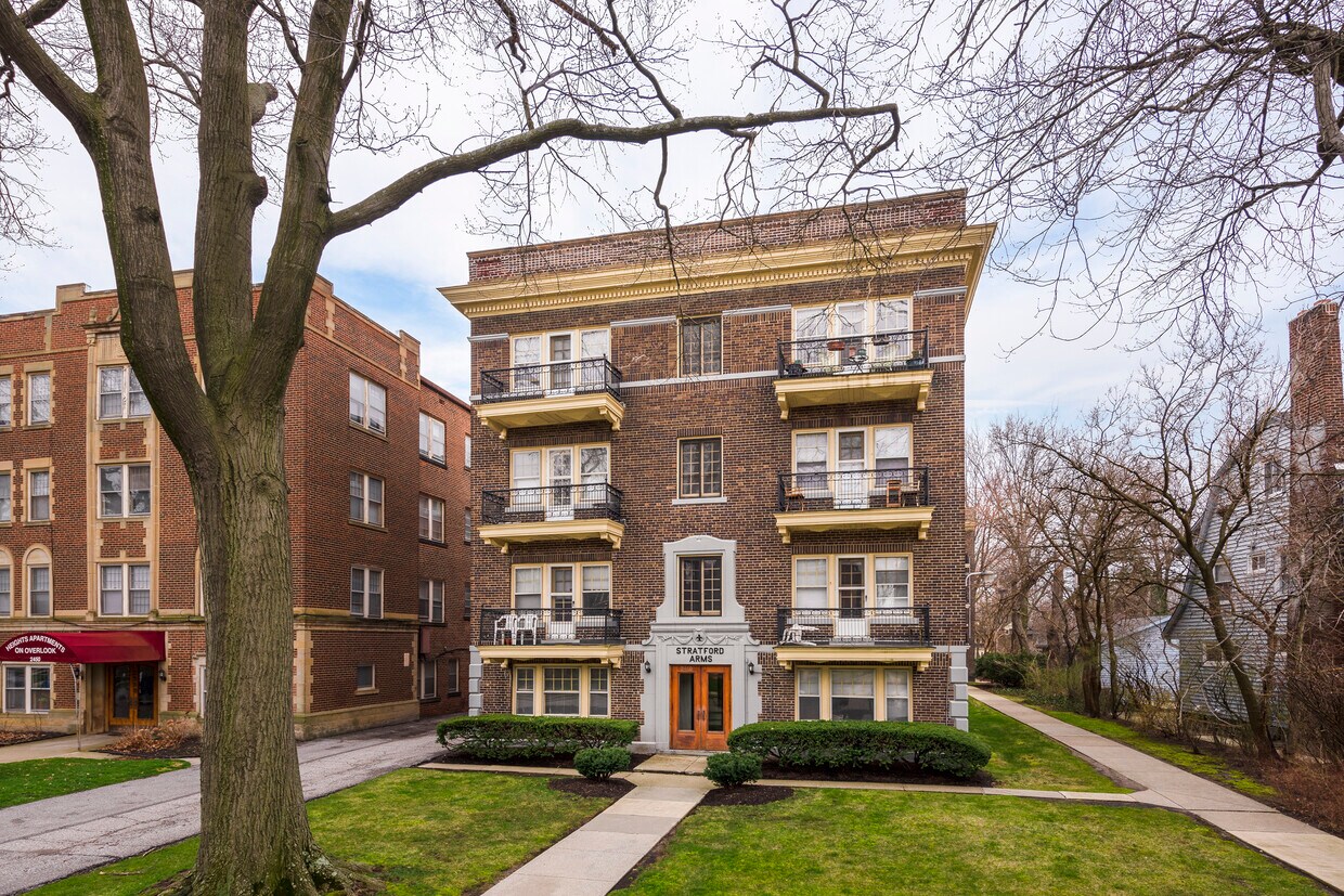 Stratford Arms Apartments Cleveland, OH