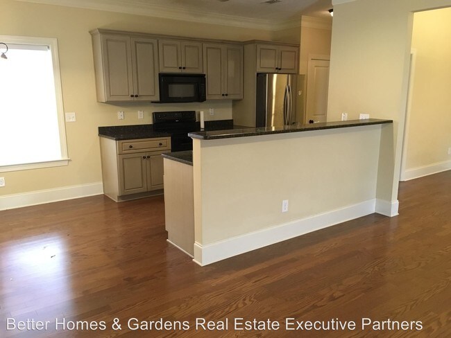 Foto del edificio - 4 br, 2 bath House - 1011 Barrett Drive