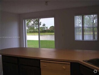 Building Photo - 1309 Alicante Ct